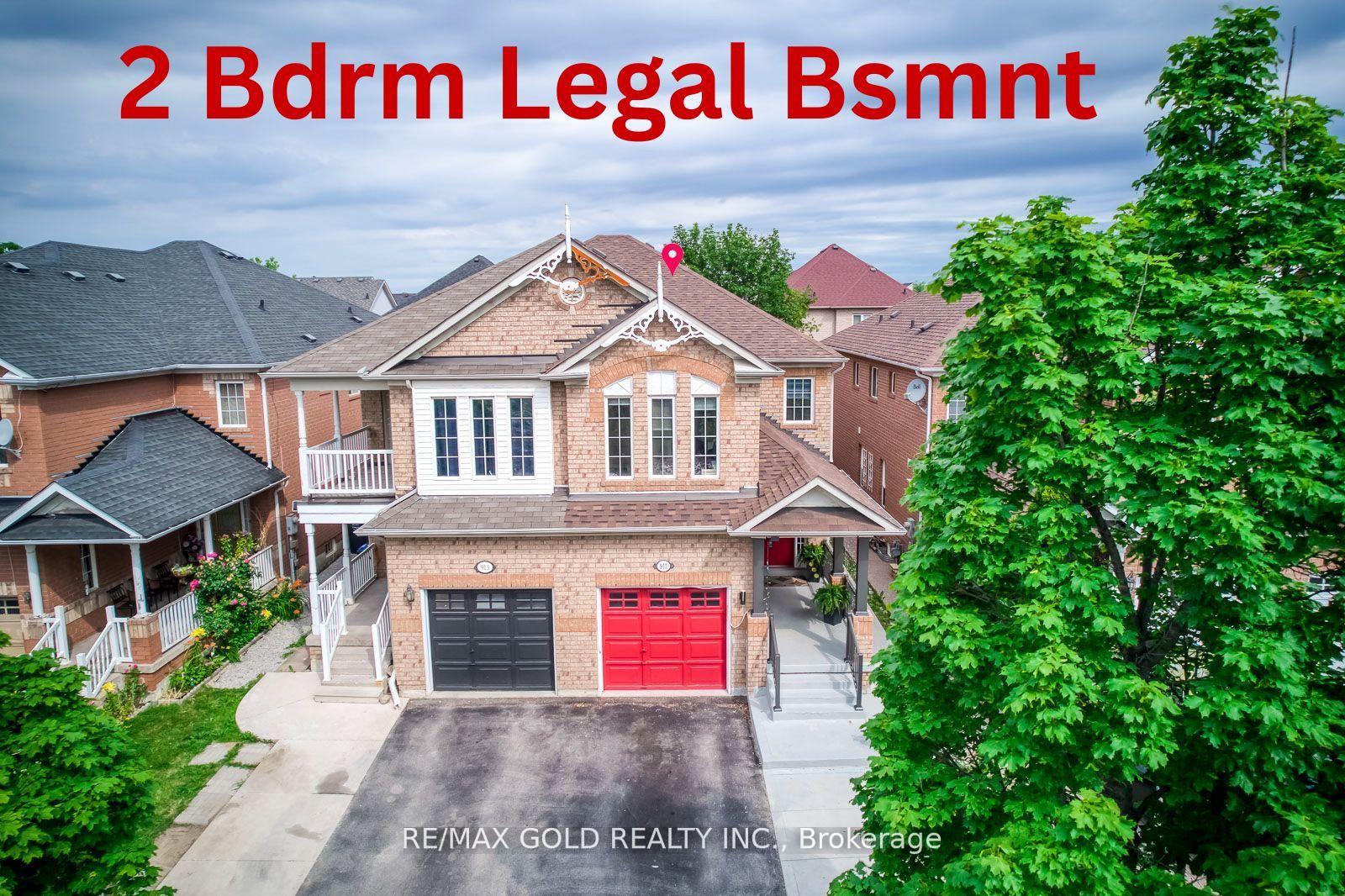 Front of 911 Golden Farmer Way