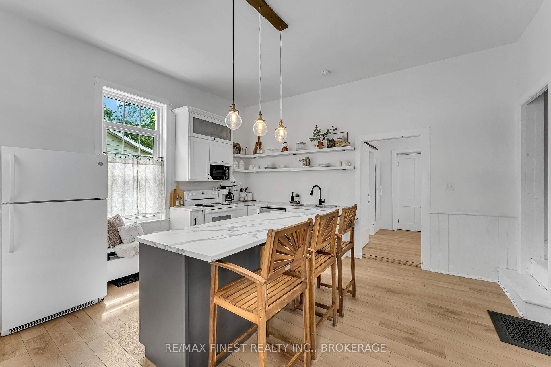 Photo 11 of 136 Robert Street, Greater Napanee, Greater Napanee — HOMEH