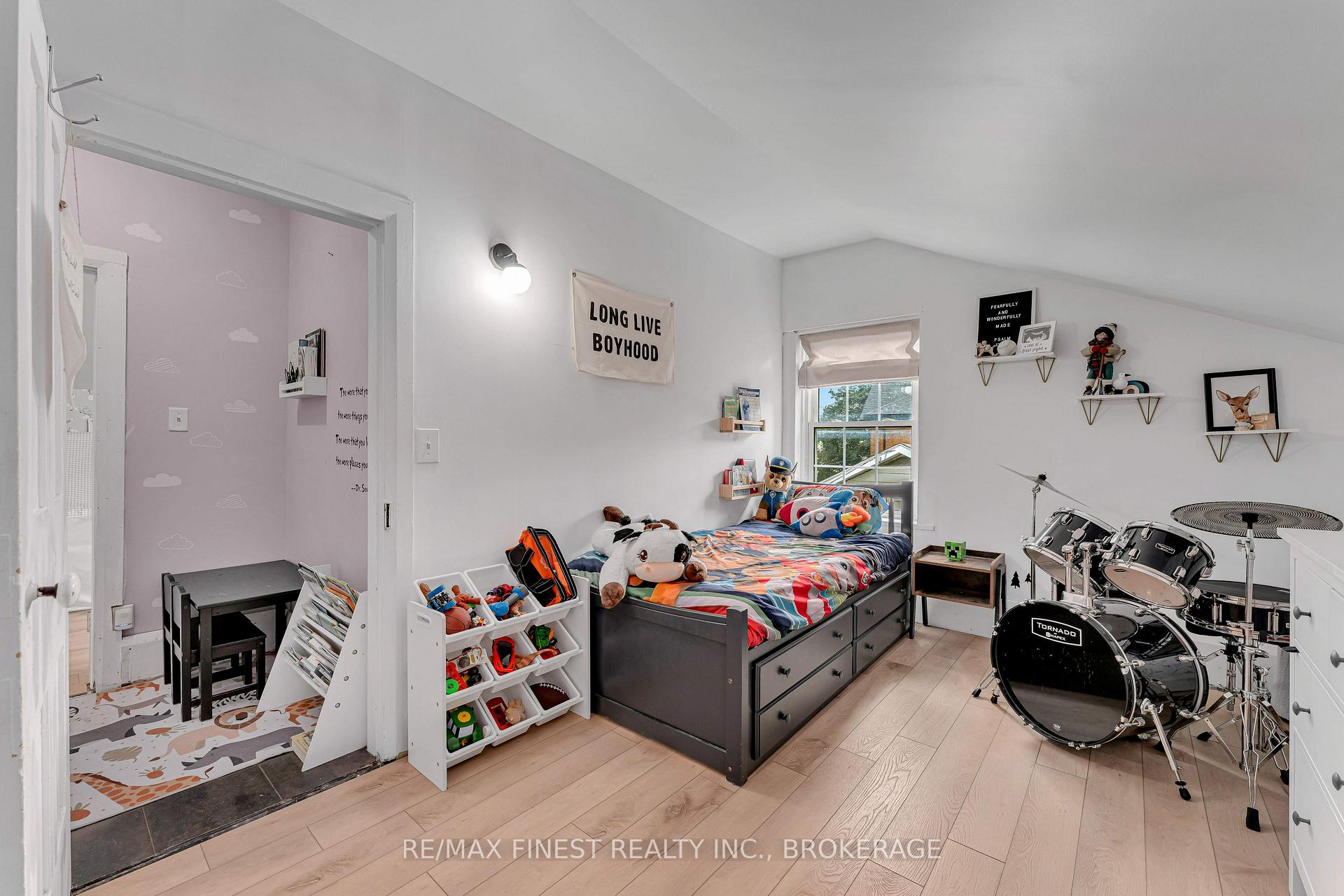 Photo 34 of 136 Robert Street, Greater Napanee, Greater Napanee — HOMEH