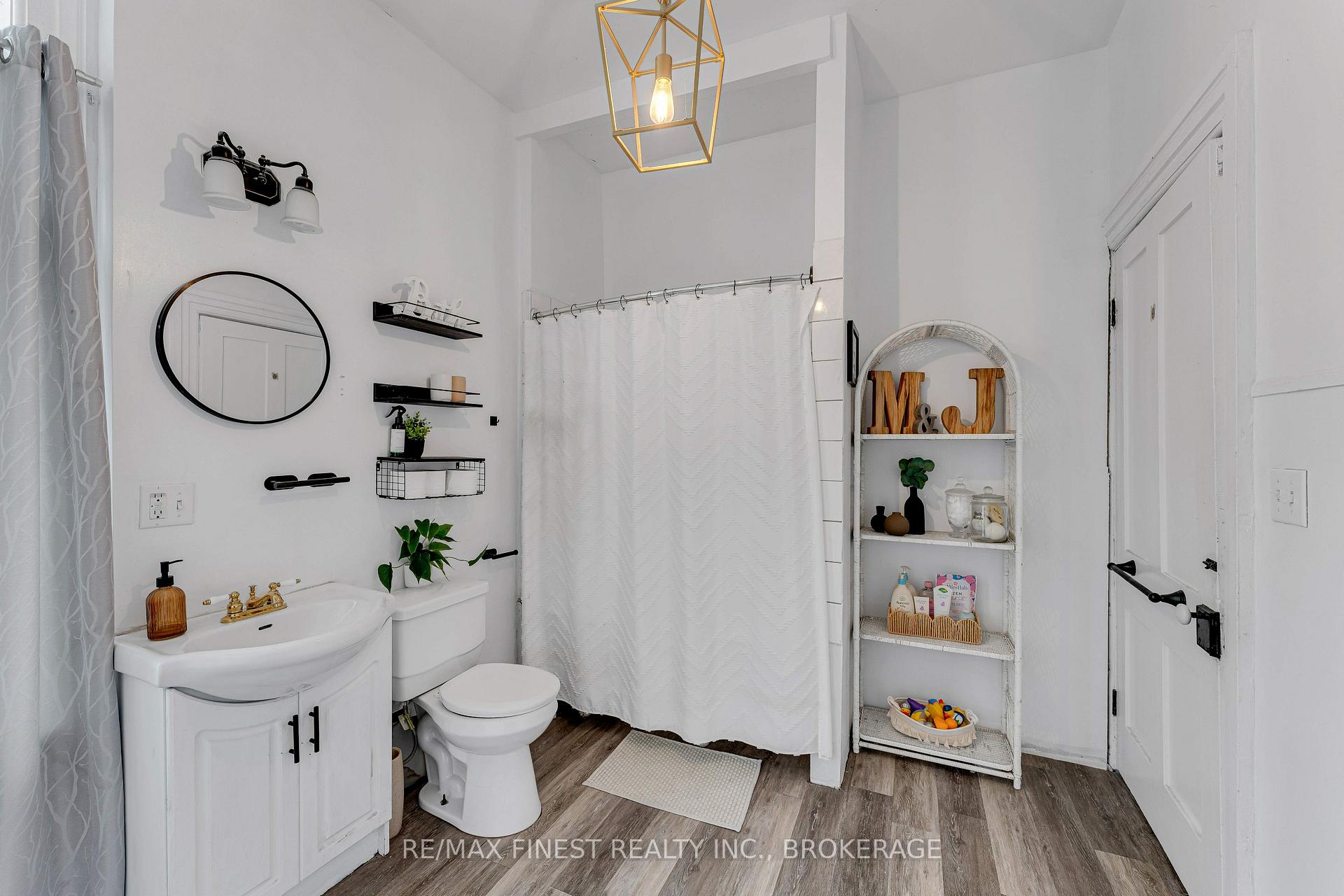 Photo 39 of 136 Robert Street, Greater Napanee, Greater Napanee — HOMEH