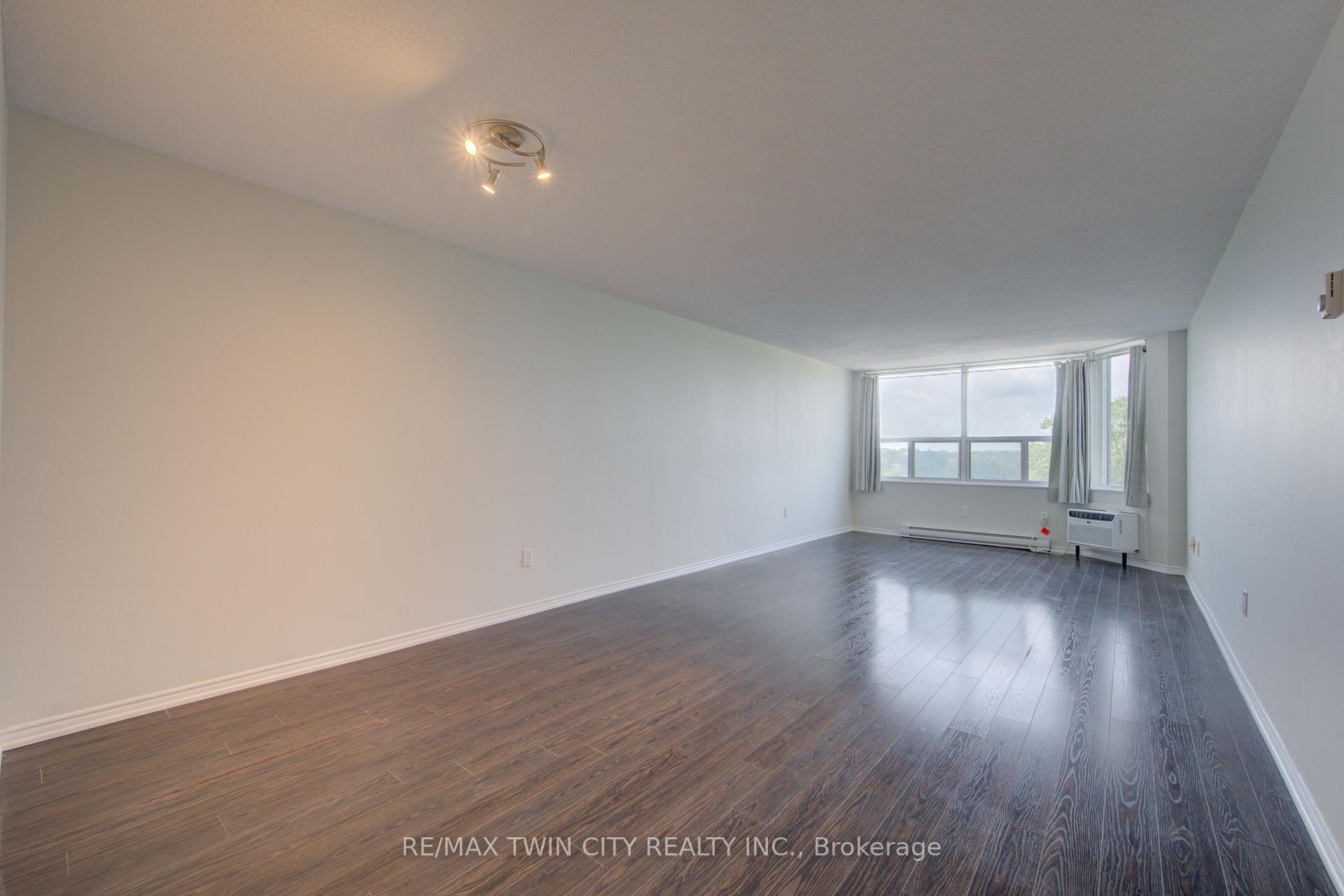Photo 8 of Unit 608, 55 Green Valley Drive, Kitchener, Pioneer Park — HOMEH