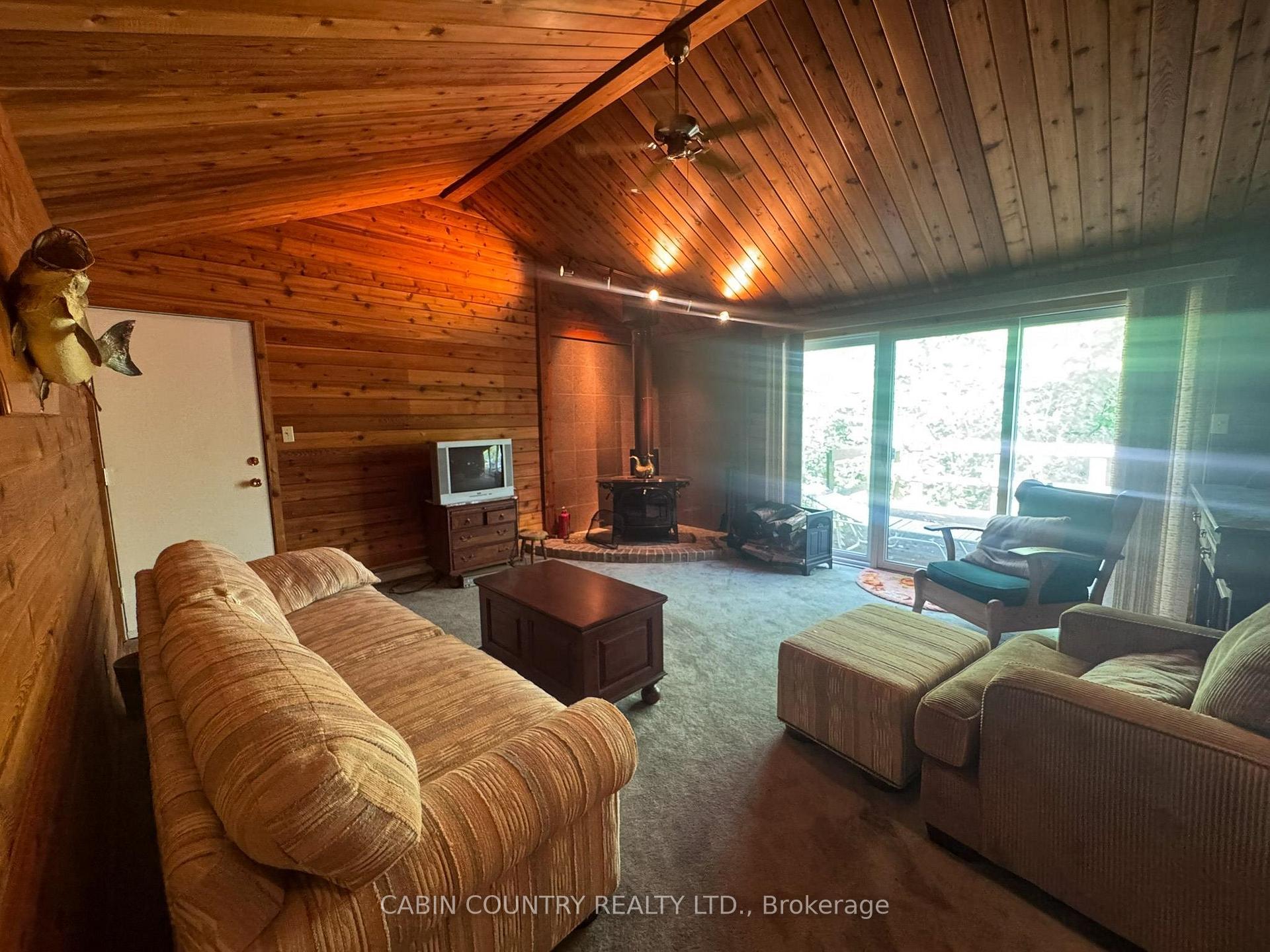 Photo 19 of 342 Mud Channel Rd, Kenora Remote Area, Lake of the Woods West — HOMEH