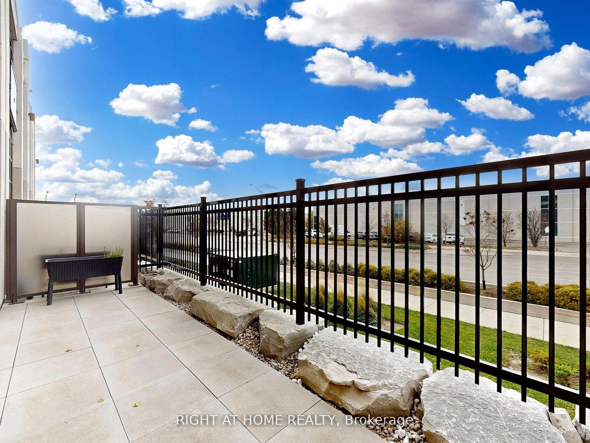 Photo 15 of Unit 106, 9075 Jane Street, Vaughan, Concord — HOMEH