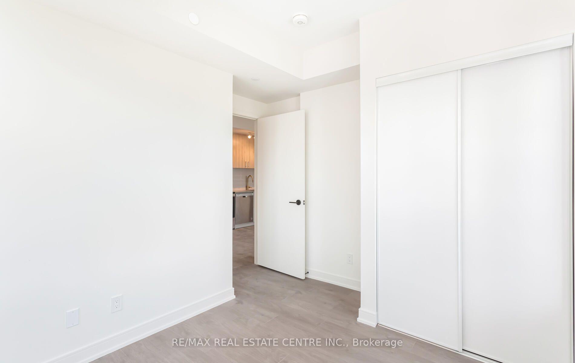 Photo 41 of Unit 1307, 8010 Derry Road W, Milton, Coates — HOMEH