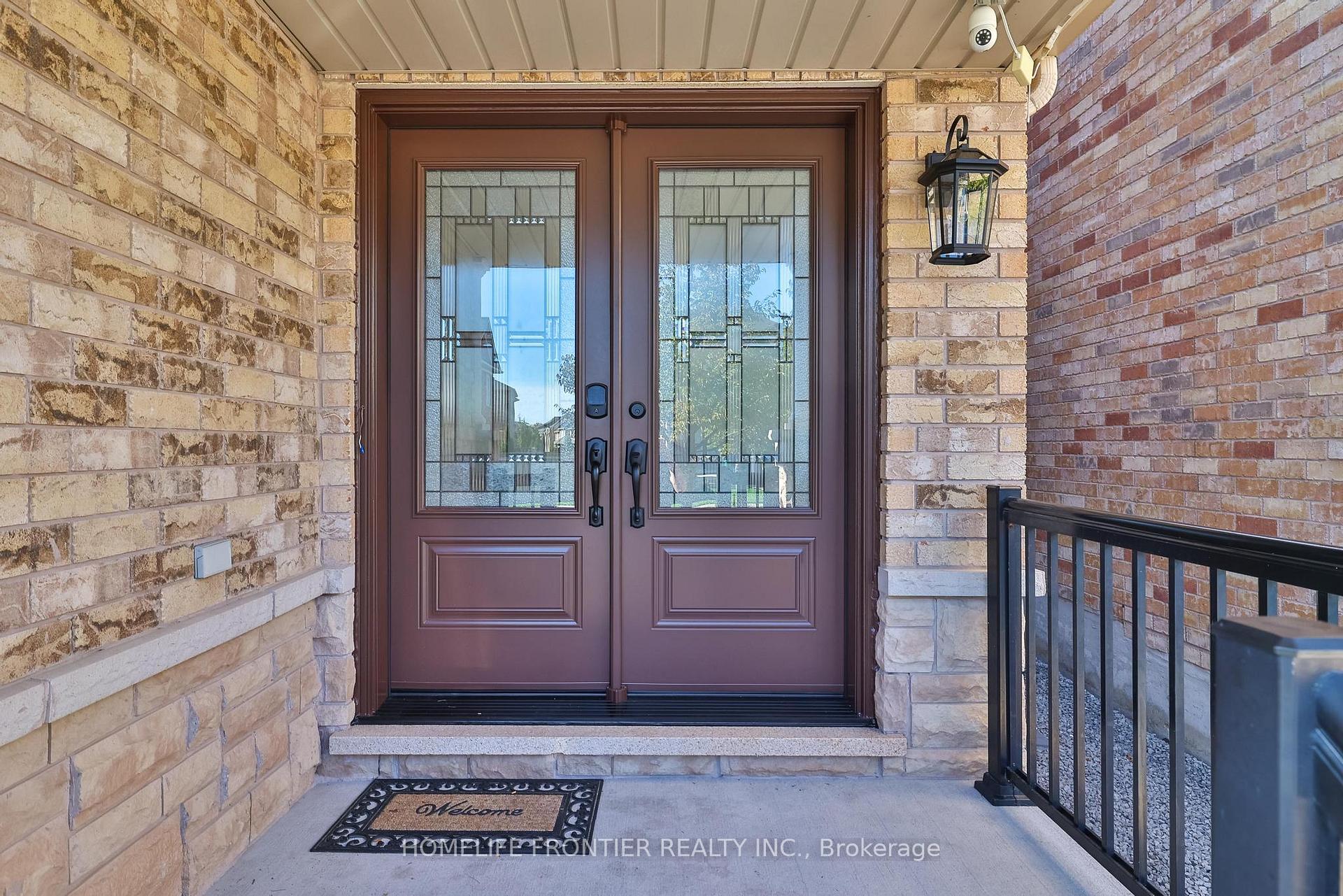 Photo 3 of 86 Venice Gate Drive, Vaughan, Vellore Village — HOMEH