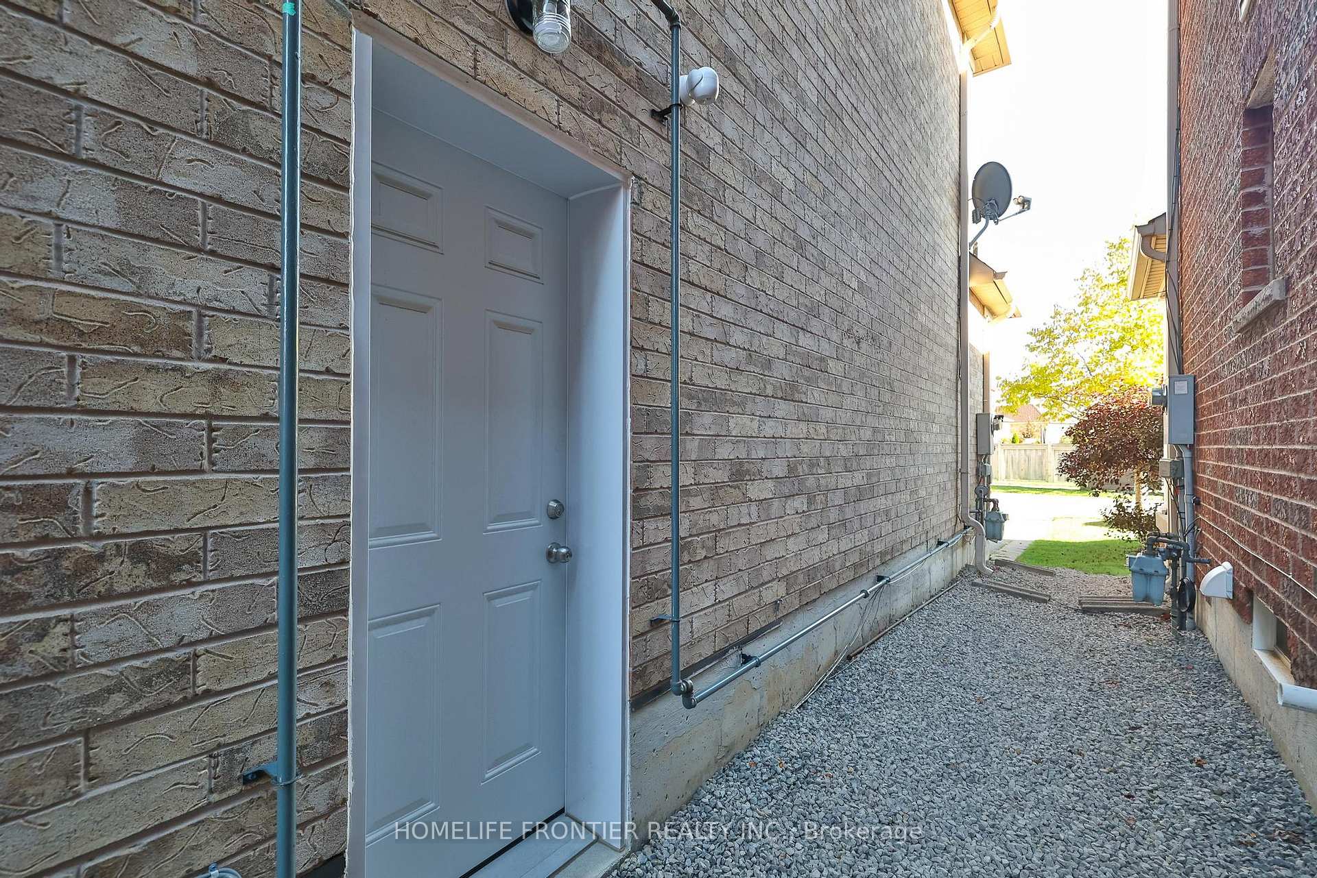 Photo 41 of 86 Venice Gate Drive, Vaughan, Vellore Village — HOMEH
