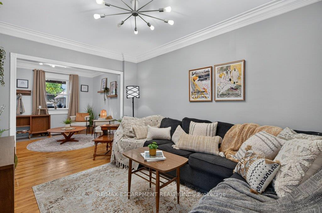 Photo 12 of 15 Crockett Street, Hamilton, Eastmount — HOMEH