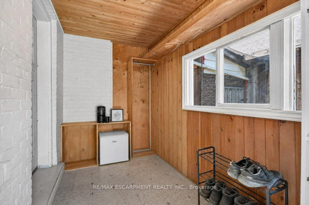 Photo 25 of 15 Crockett Street, Hamilton, Eastmount — HOMEH