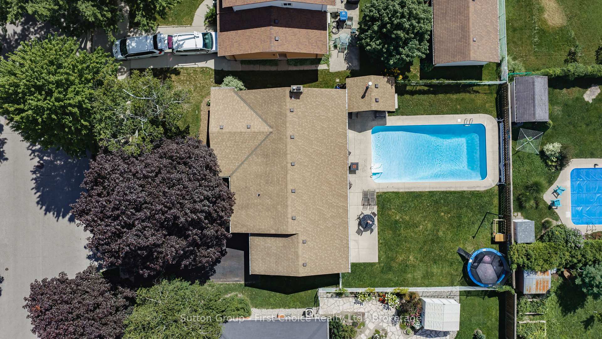 Photo 7 of 29 Windemere Crescent, Stratford — HOMEH