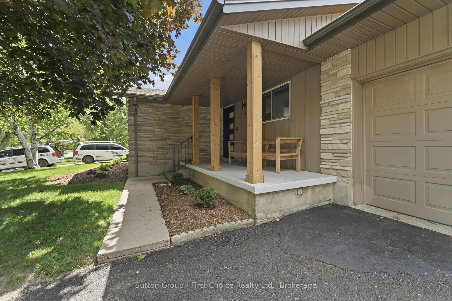 Photo 45 of 29 Windemere Crescent, Stratford — HOMEH