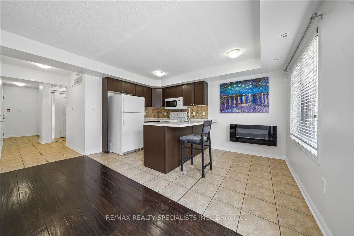 Photo 16 of Unit 5, 614 Shoreline Drive, Mississauga, Cooksville — HOMEH
