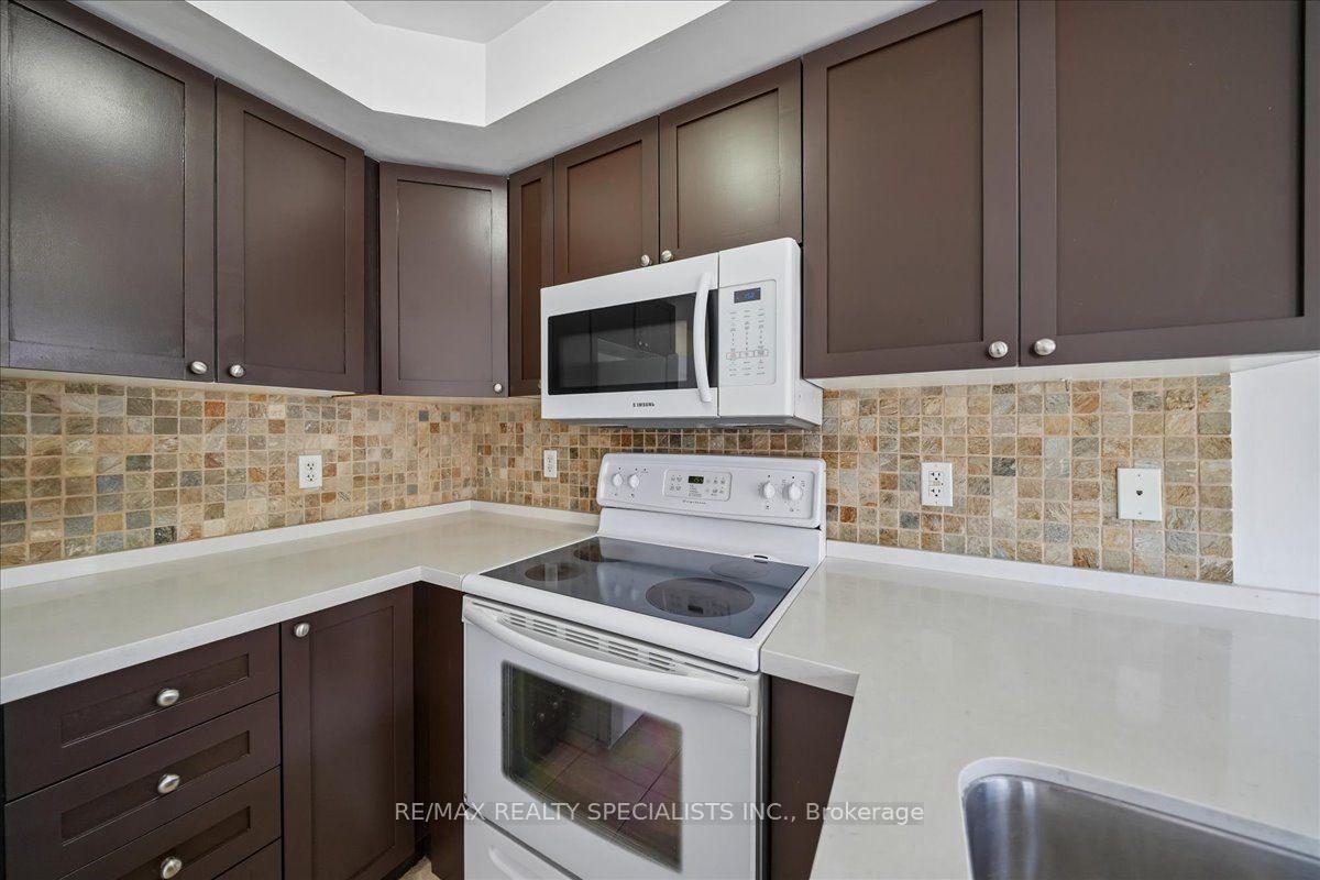 Photo 21 of Unit 5, 614 Shoreline Drive, Mississauga, Cooksville — HOMEH