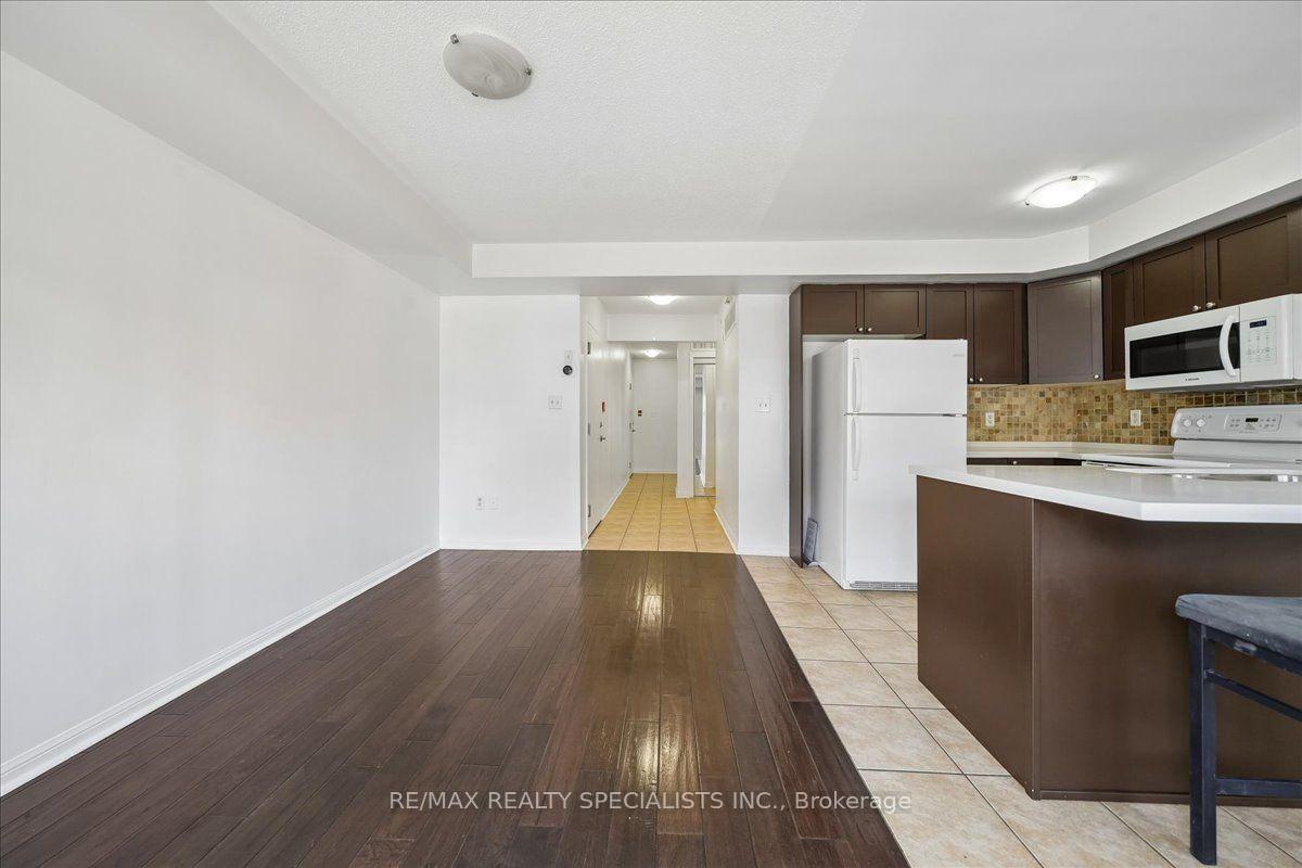 Photo 28 of Unit 5, 614 Shoreline Drive, Mississauga, Cooksville — HOMEH