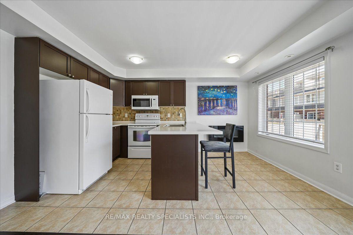 Photo 30 of Unit 5, 614 Shoreline Drive, Mississauga, Cooksville — HOMEH