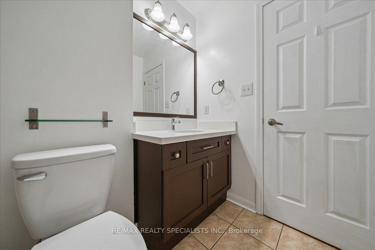 Photo 38 of Unit 5, 614 Shoreline Drive, Mississauga, Cooksville — HOMEH