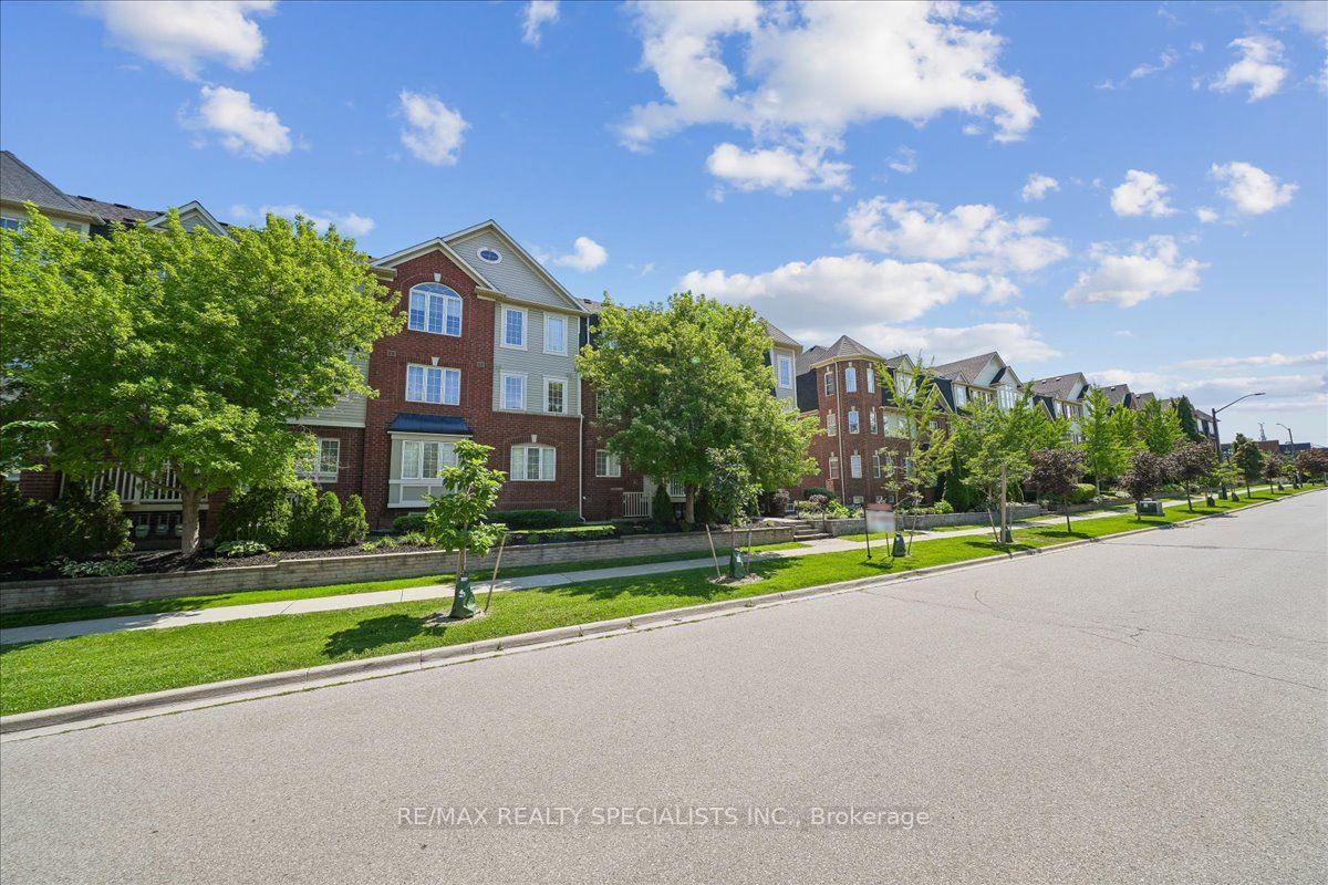 Photo 45 of Unit 5, 614 Shoreline Drive, Mississauga, Cooksville — HOMEH