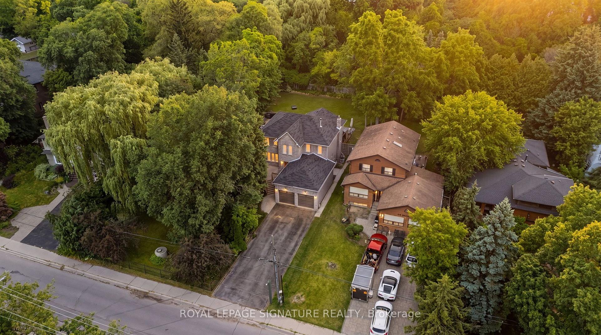 Photo 1 of 840 Sheppard Avenue, Pickering, Woodlands — HOMEH