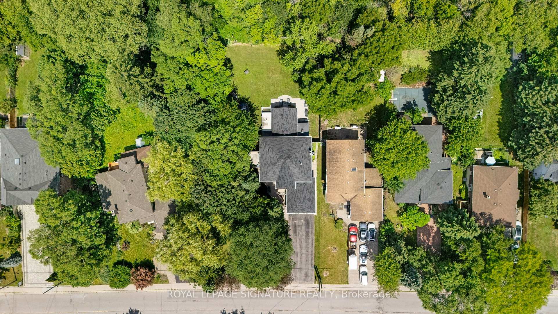 Photo 4 of 840 Sheppard Avenue, Pickering, Woodlands — HOMEH
