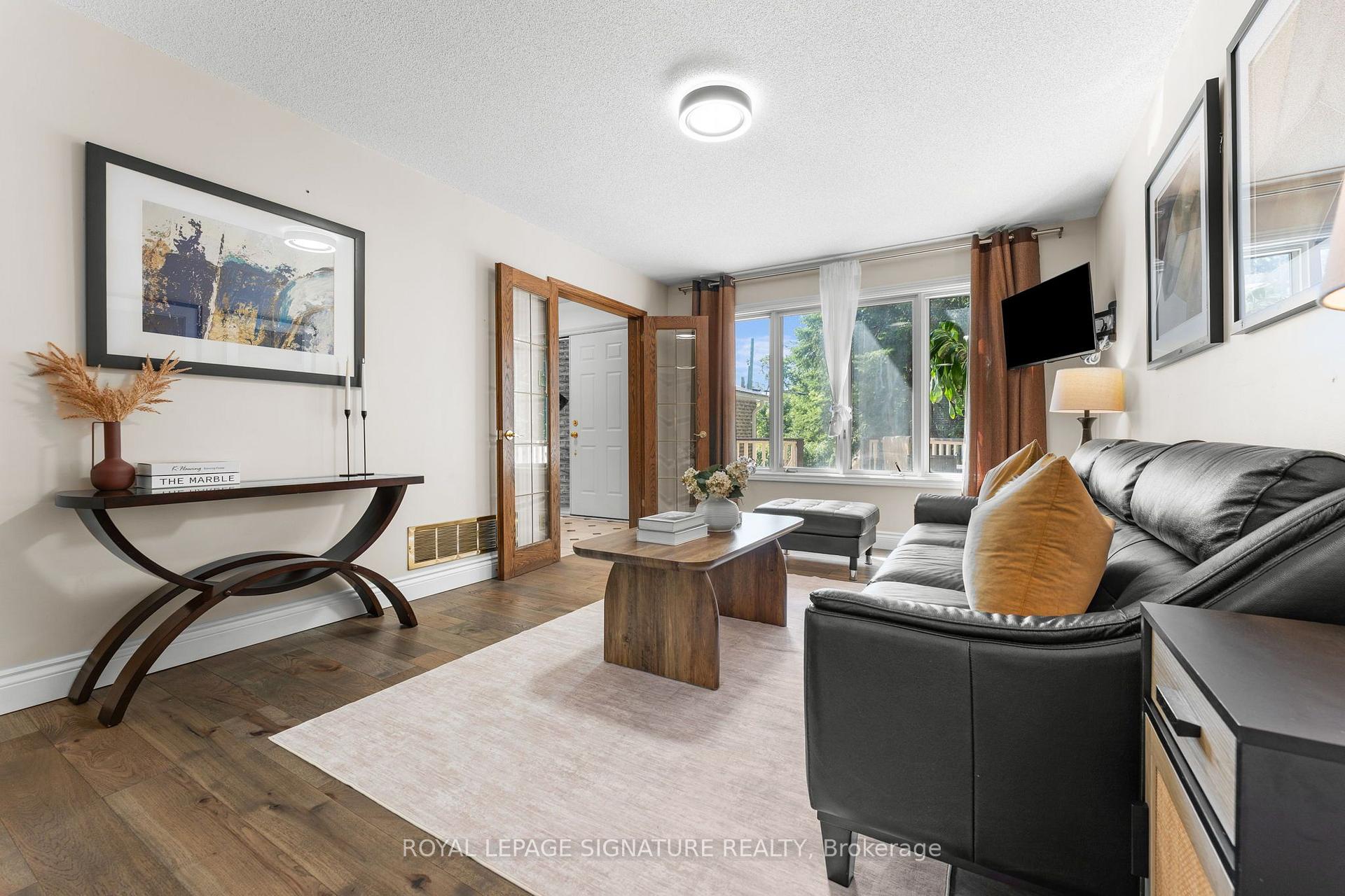 Photo 16 of 840 Sheppard Avenue, Pickering, Woodlands — HOMEH