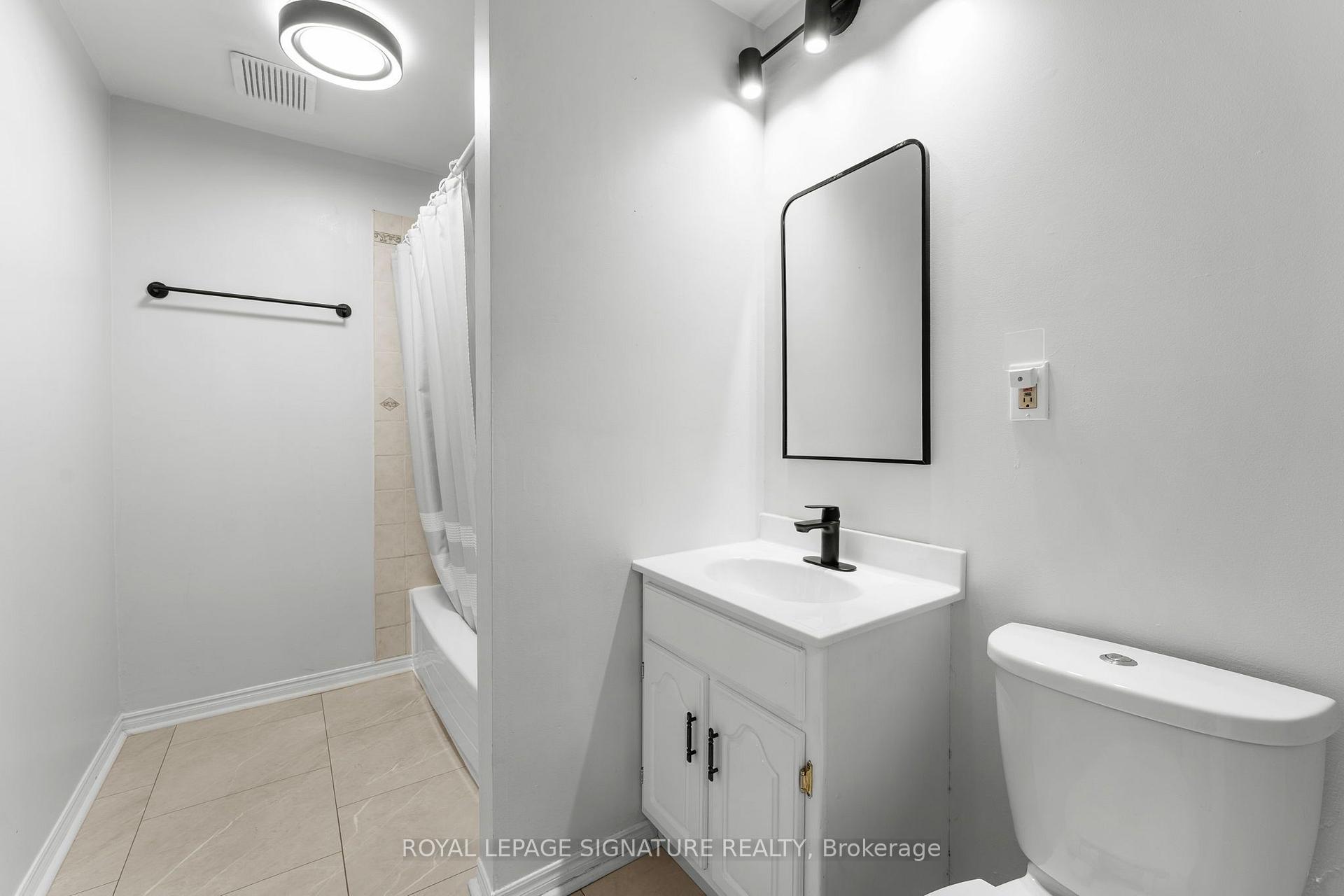 Photo 37 of 840 Sheppard Avenue, Pickering, Woodlands — HOMEH