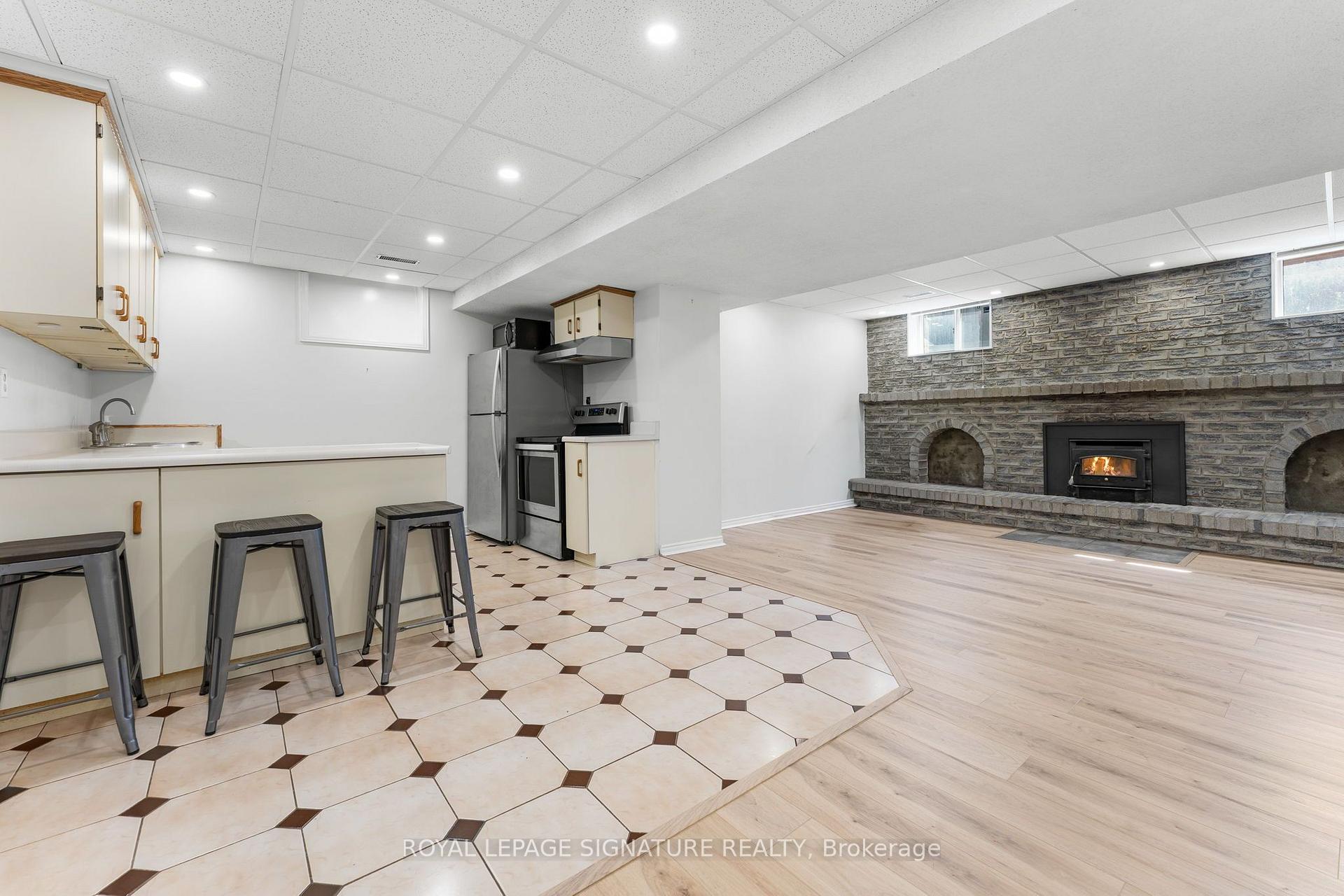 Photo 38 of 840 Sheppard Avenue, Pickering, Woodlands — HOMEH