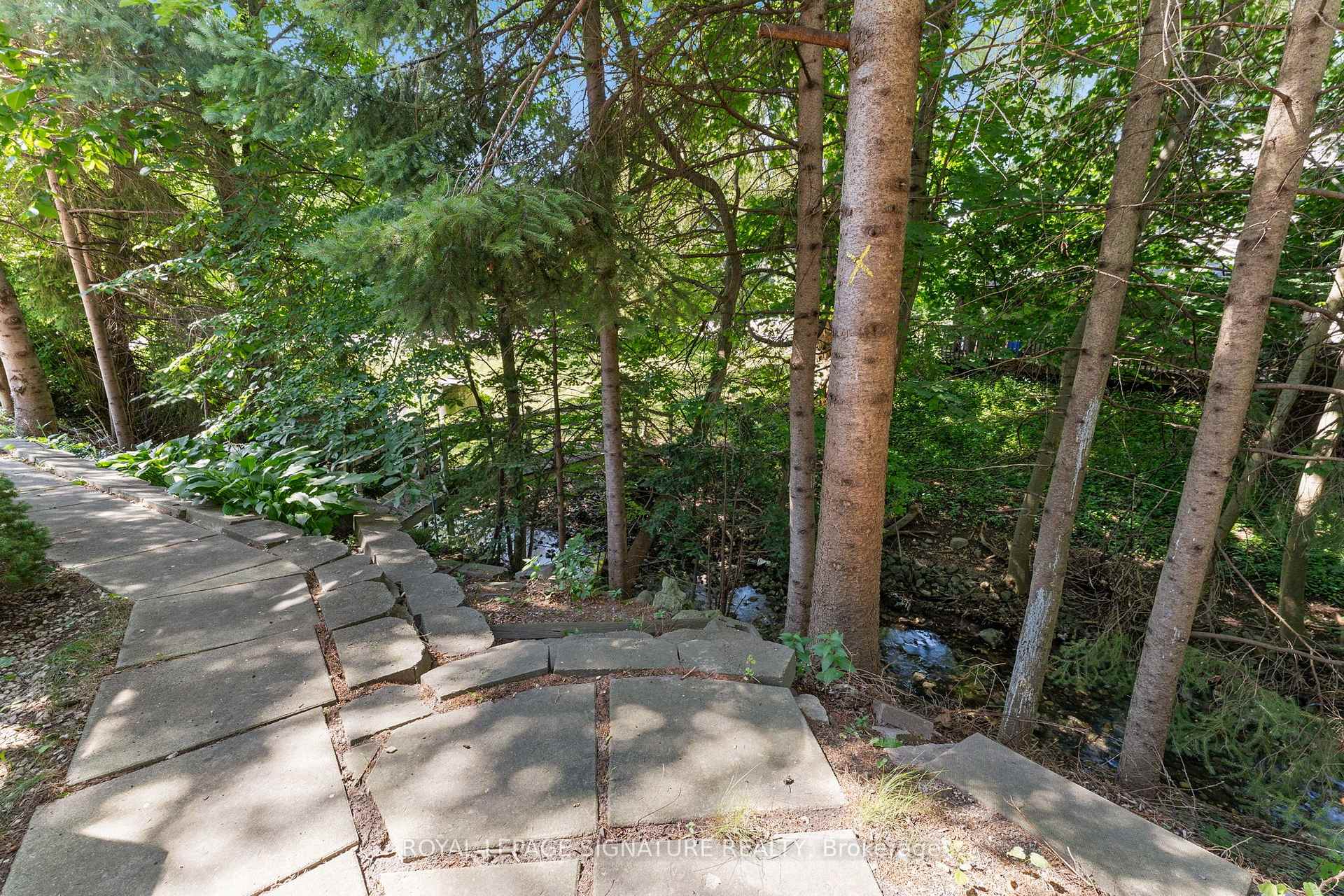 Photo 47 of 840 Sheppard Avenue, Pickering, Woodlands — HOMEH
