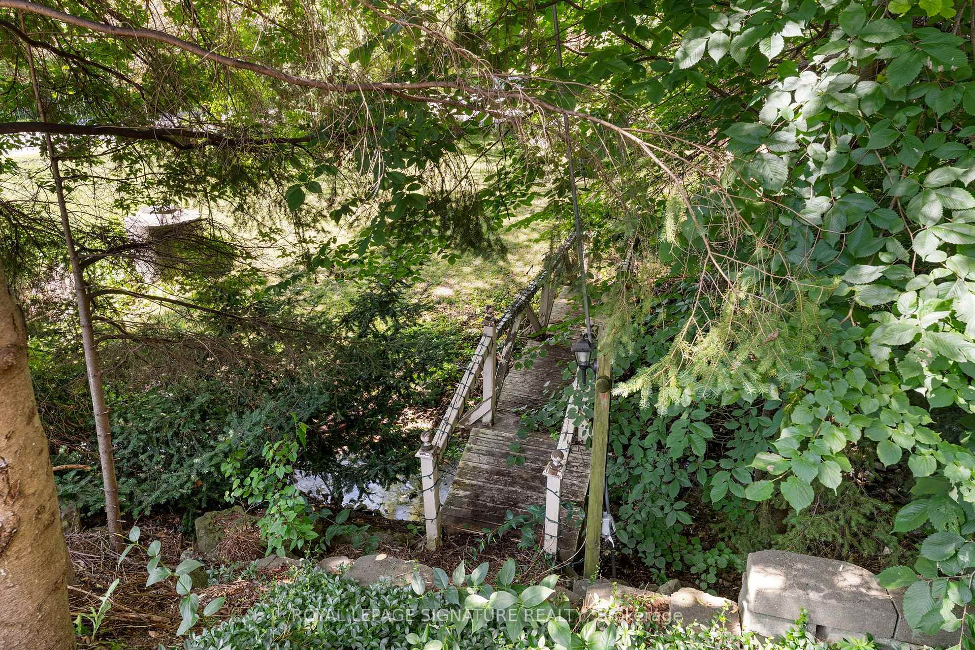 Photo 48 of 840 Sheppard Avenue, Pickering, Woodlands — HOMEH