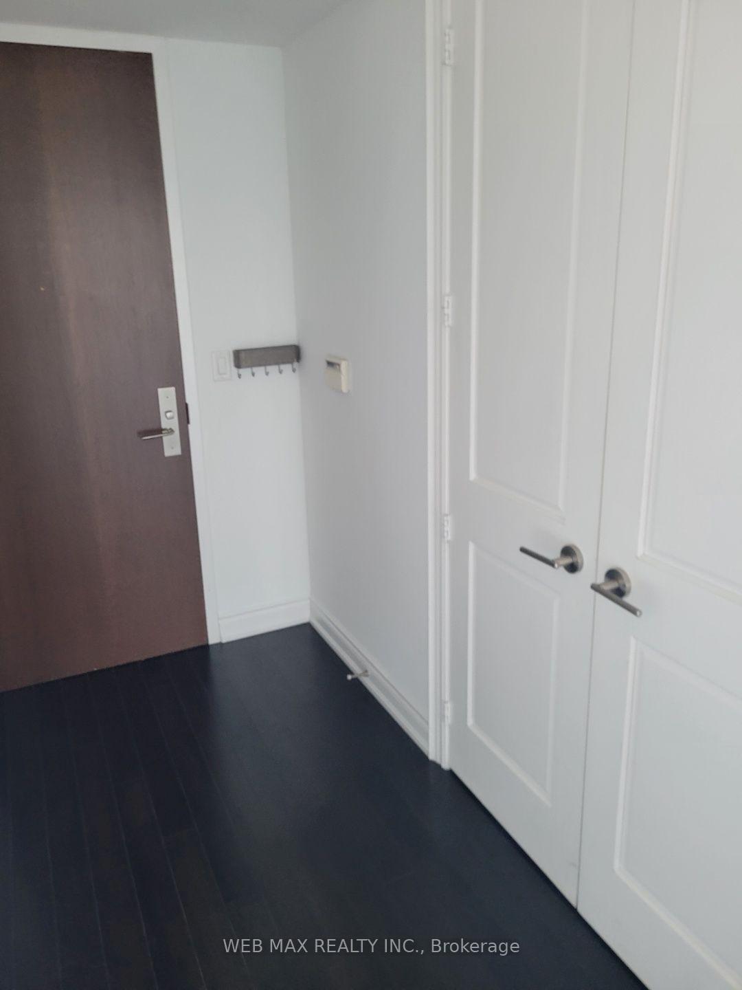 Photo 9 of Unit 6307, 388 Yonge Street, Toronto, Bay Street Corridor — HOMEH