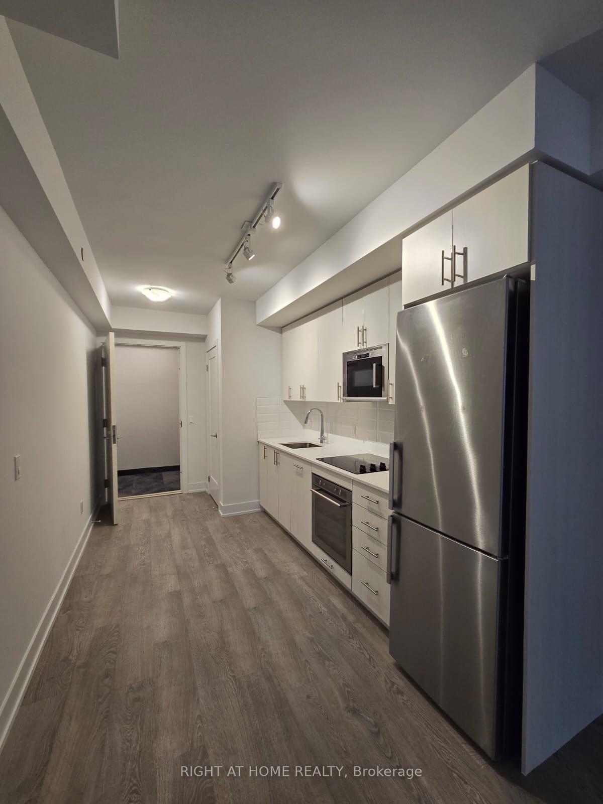 Photo 3 of Unit Unit306, 2550 Simcoe Street, Oshawa, Windfields — HOMEH