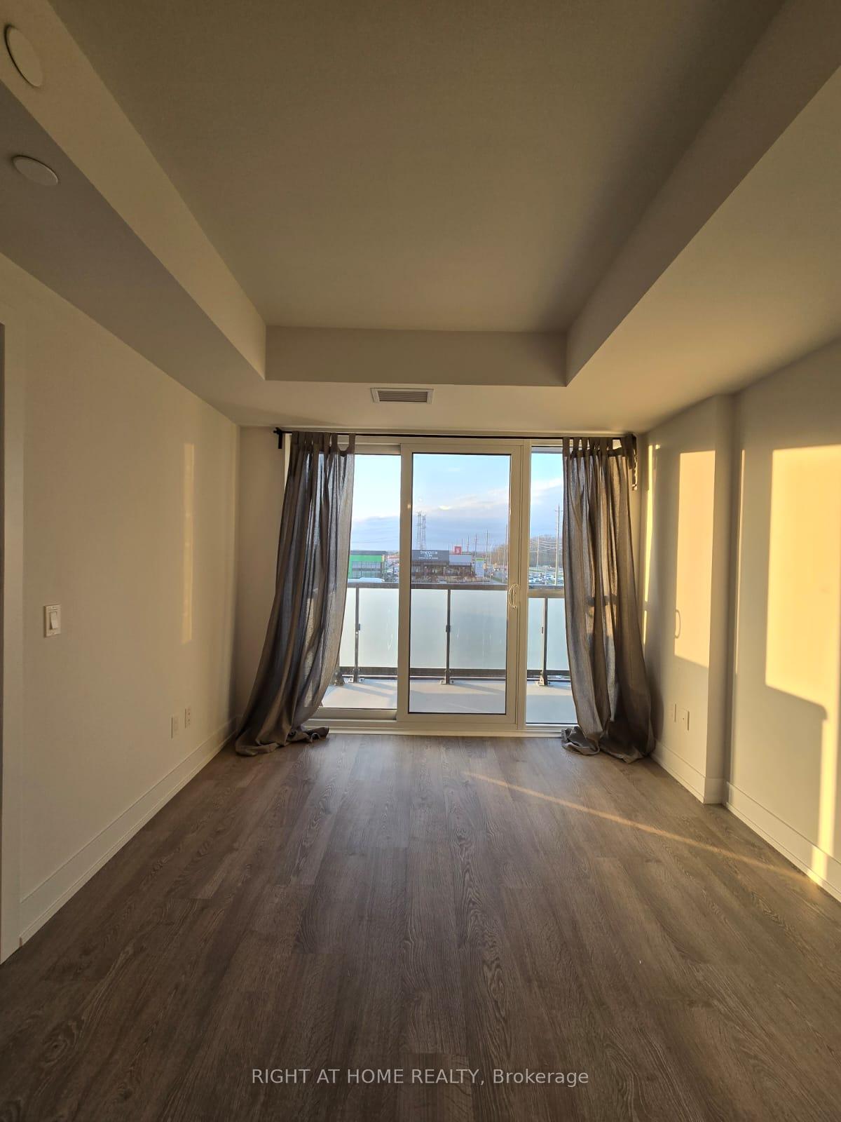 Photo 5 of Unit Unit306, 2550 Simcoe Street, Oshawa, Windfields — HOMEH