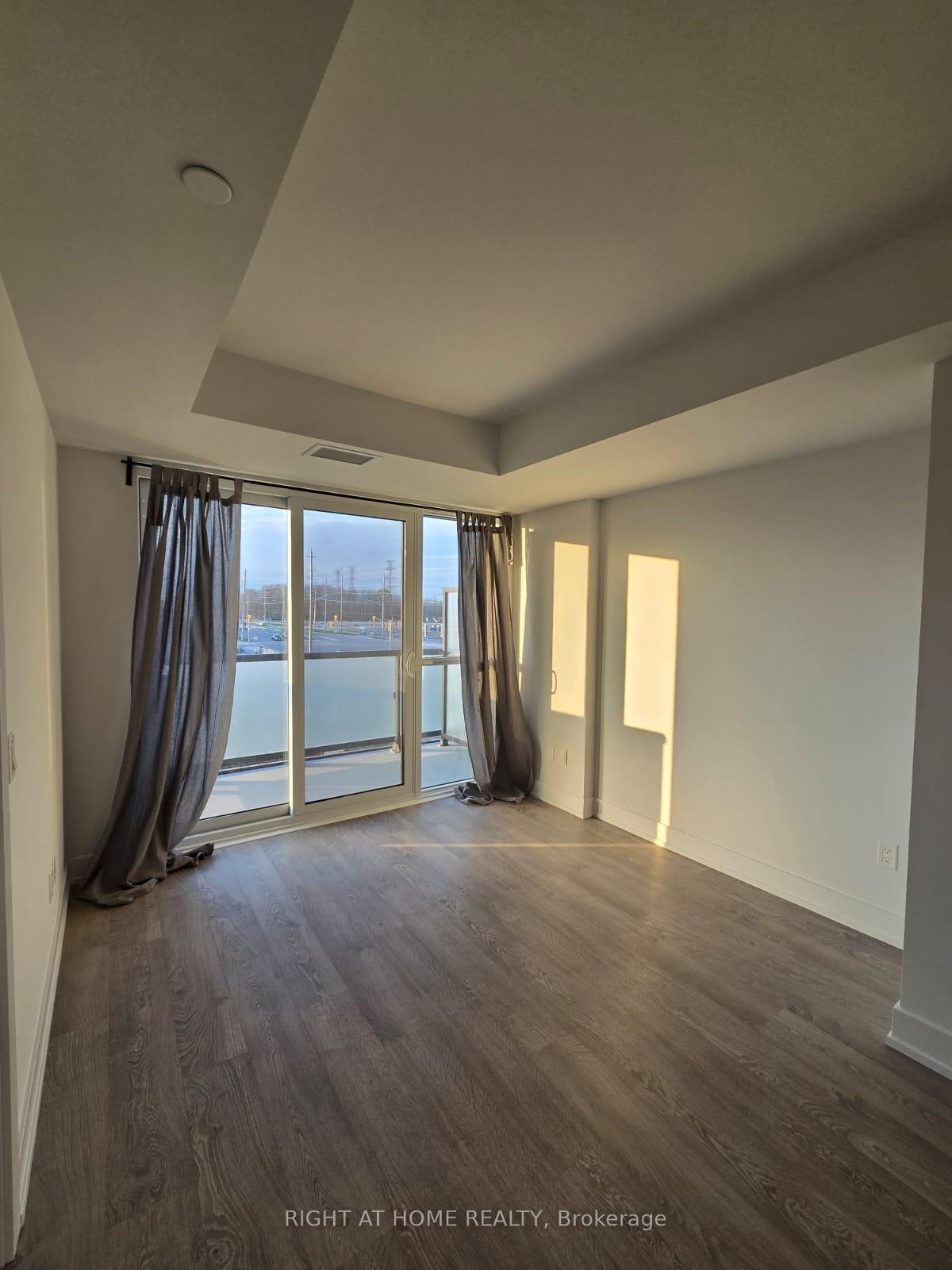 Photo 9 of Unit Unit306, 2550 Simcoe Street, Oshawa, Windfields — HOMEH