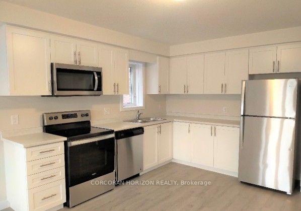 Photo 8 of Unit B1, 160 Rochefort Street, Kitchener, Huron Park — HOMEH
