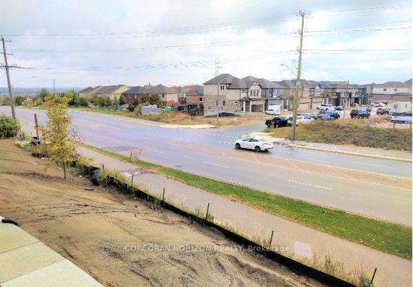 Photo 15 of Unit B1, 160 Rochefort Street, Kitchener, Huron Park — HOMEH