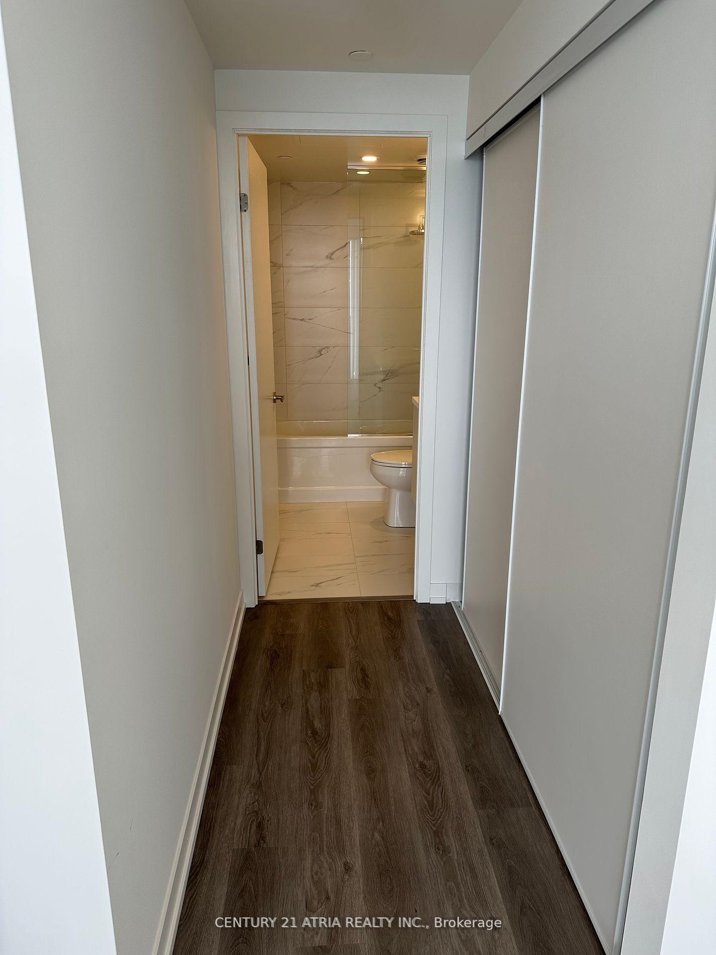 Photo 10 of Unit 5508, 138 Downes Street, Toronto, Waterfront Communities — HOMEH