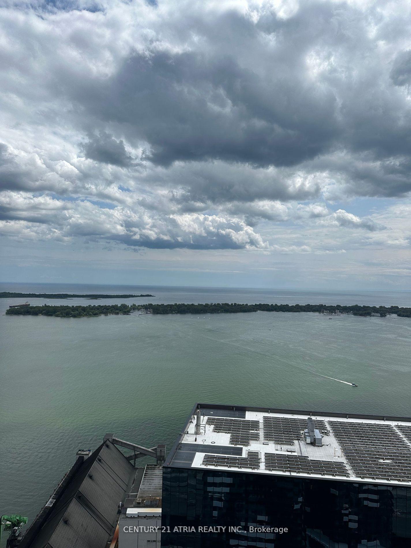 Photo 14 of Unit 5508, 138 Downes Street, Toronto, Waterfront Communities — HOMEH