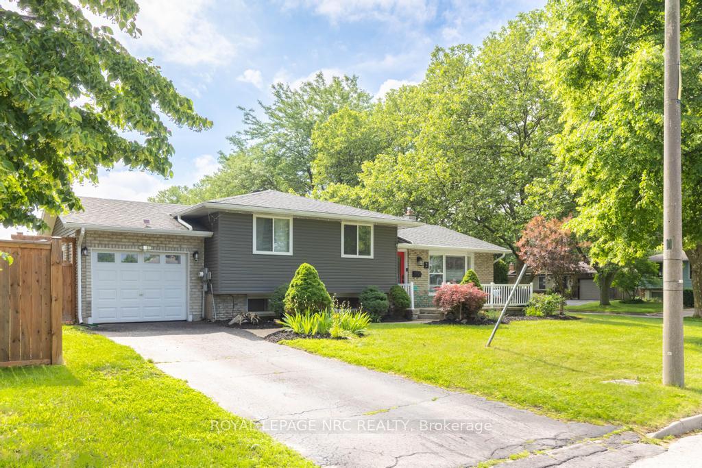 Photo 2 of 2 Kimberdale Court, St. Catharines, Lakeshore — HOMEH