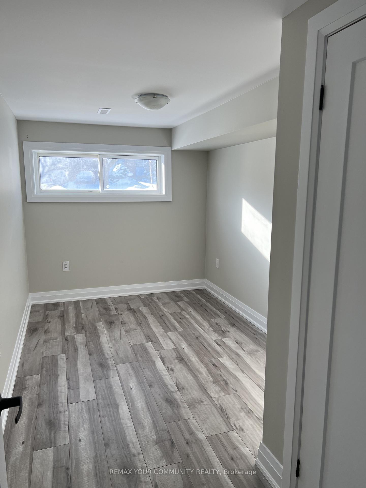 Photo 7 of 52A Janice Drive, Barrie, Sunnidale — HOMEH