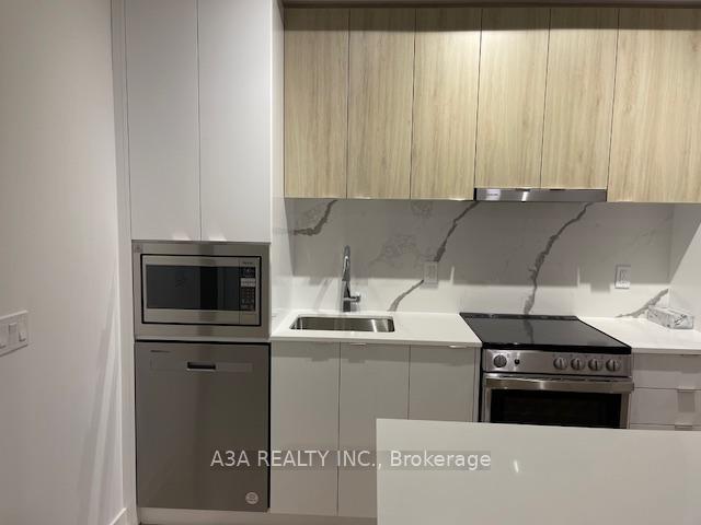 Photo 1 of Unit 2401, 50 Upper Mall Way, Vaughan, Brownridge — HOMEH