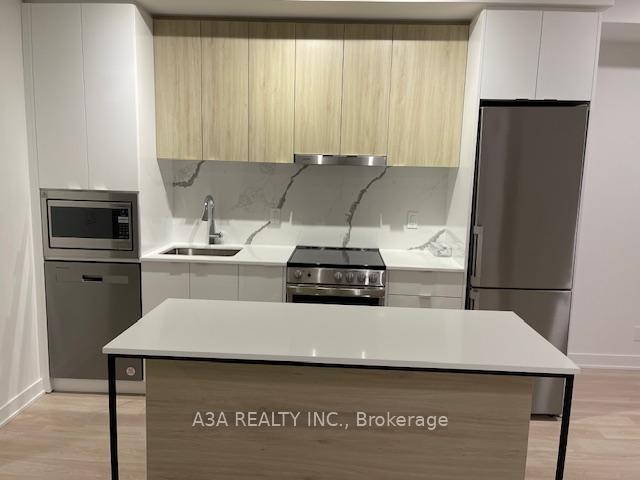 Photo 11 of Unit 2401, 50 Upper Mall Way, Vaughan, Brownridge — HOMEH