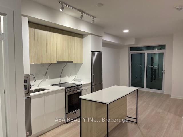 Photo 12 of Unit 2401, 50 Upper Mall Way, Vaughan, Brownridge — HOMEH