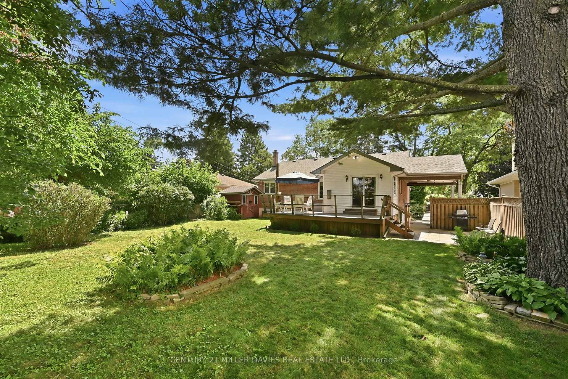 Photo 37 of 237 Mohawk Road, Oakville, Bronte — HOMEH
