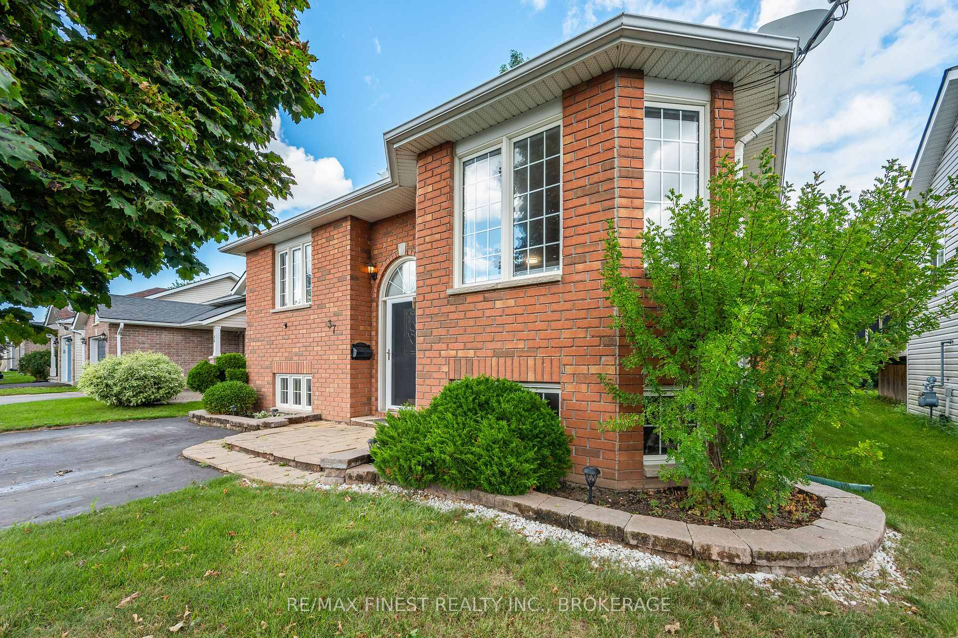 Photo 3 of 37 Liddle Lane, Belleville, Belleville Ward — HOMEH