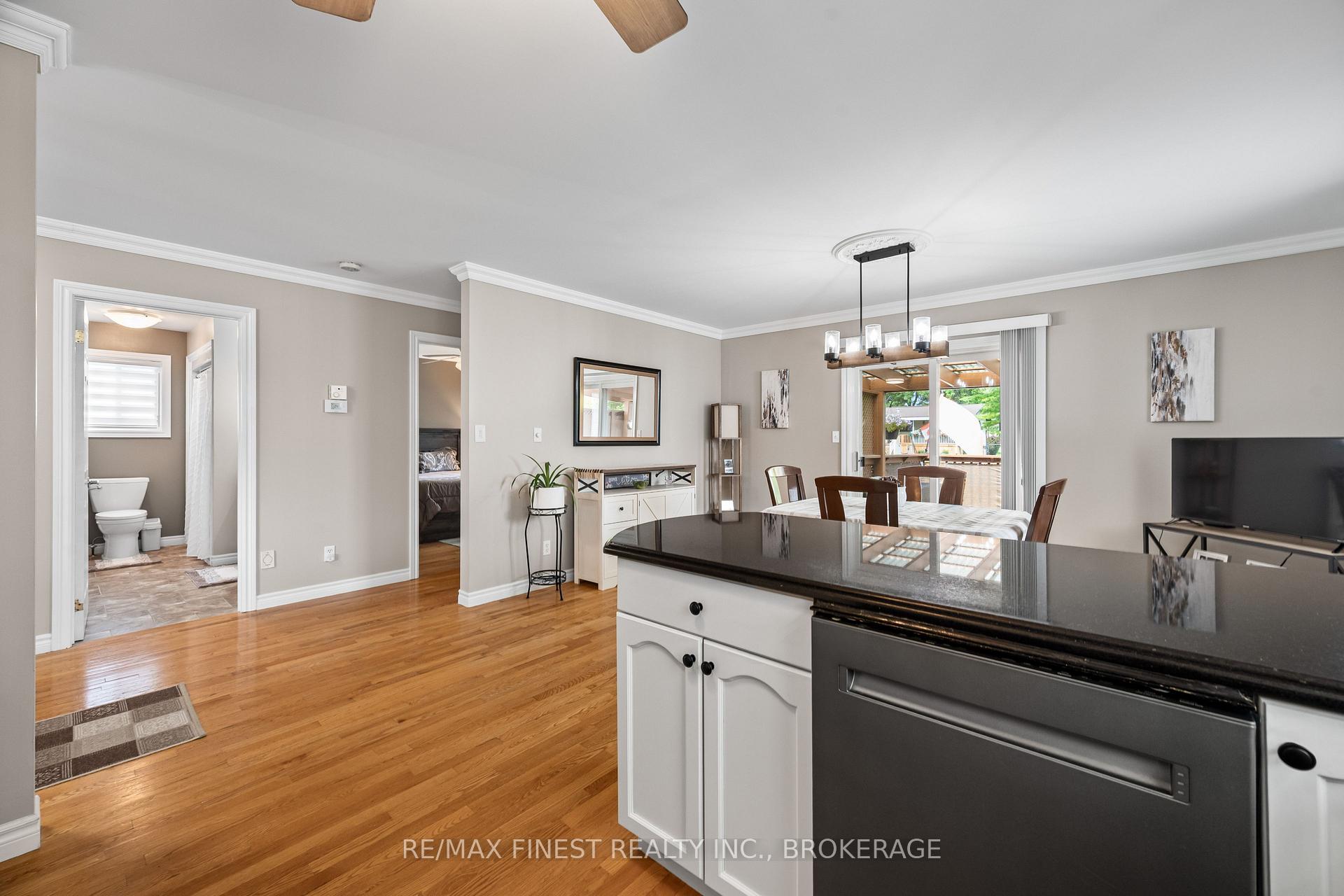 Photo 10 of 37 Liddle Lane, Belleville, Belleville Ward — HOMEH