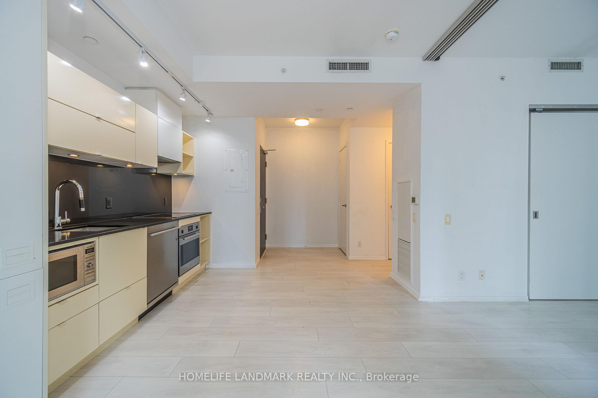 Photo 4 of Unit 1512, 125 Peter Street, Toronto, Waterfront Communities — HOMEH