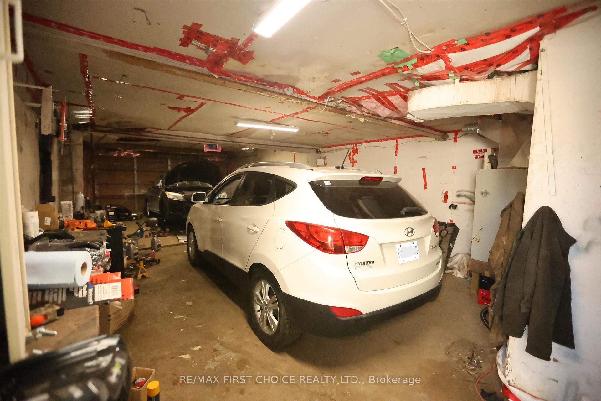 Photo 20 of 711 Ridgeway Street E, Thunder Bay, Hyde Park — HOMEH