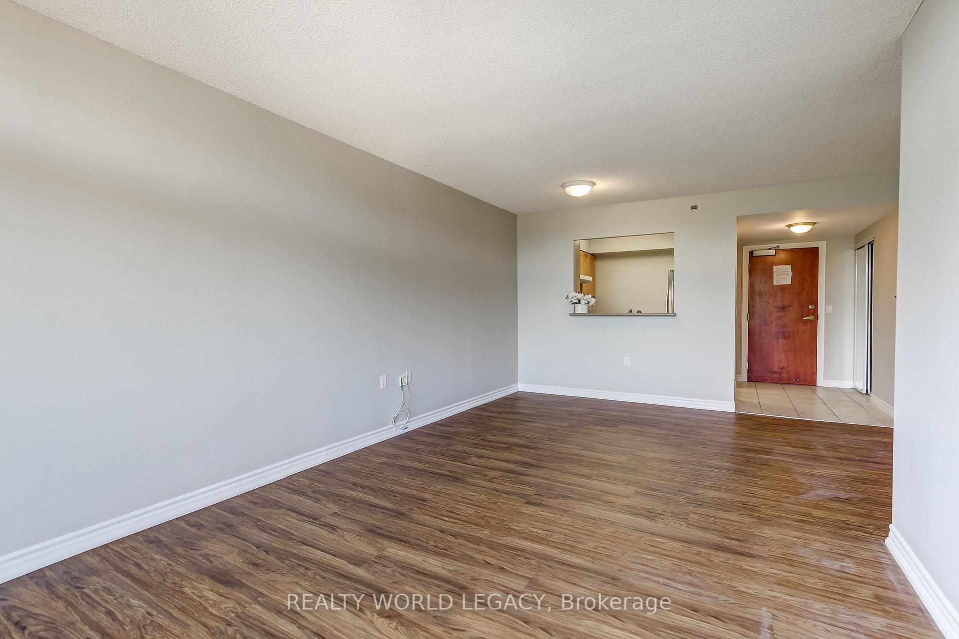 Photo 14 of Unit 1414, 100 Burloak Drive, Burlington, Appleby — HOMEH