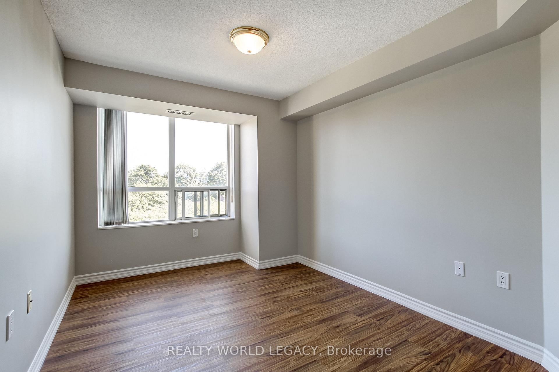 Photo 19 of Unit 1414, 100 Burloak Drive, Burlington, Appleby — HOMEH