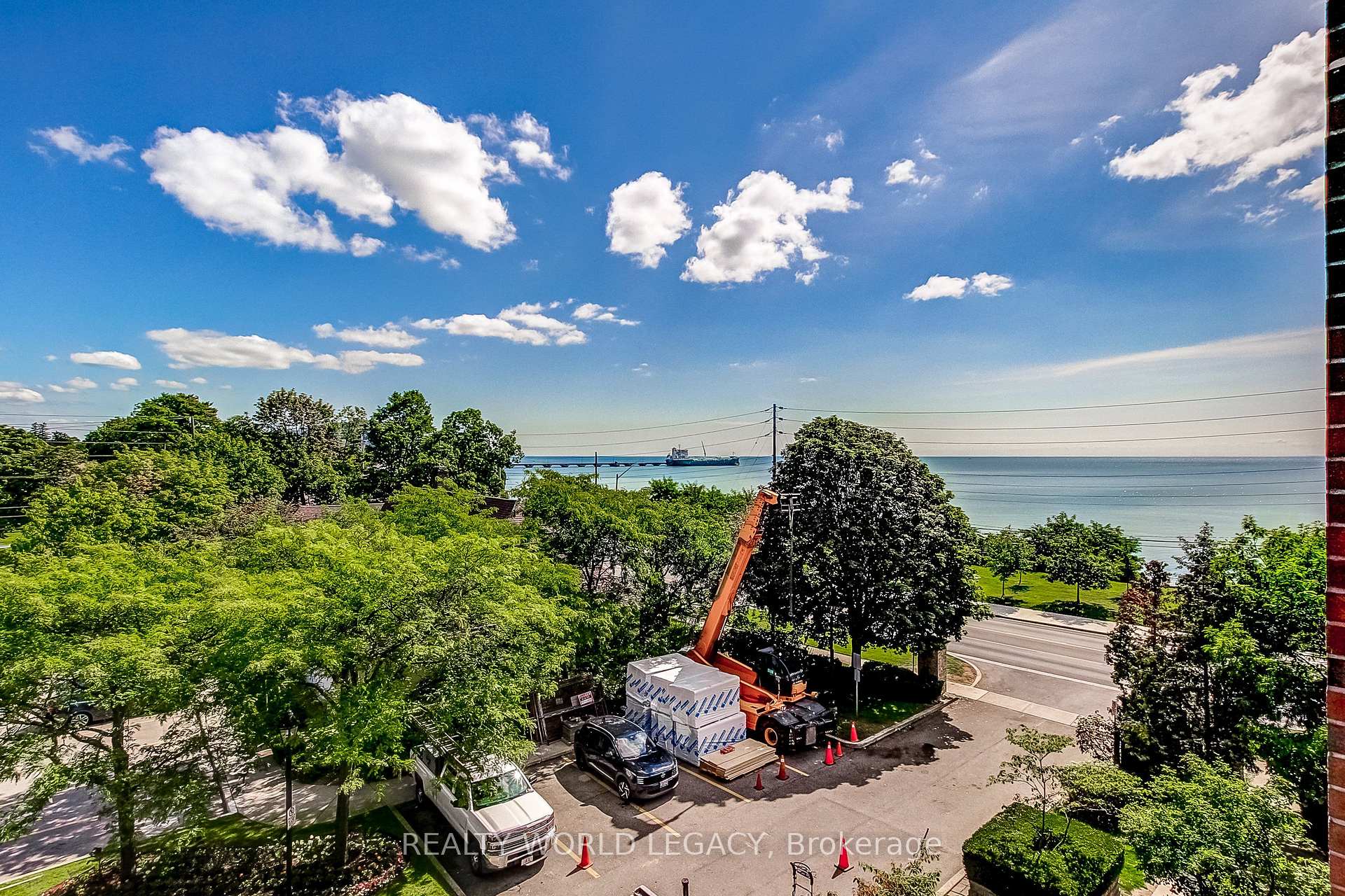 Photo 33 of Unit 1414, 100 Burloak Drive, Burlington, Appleby — HOMEH