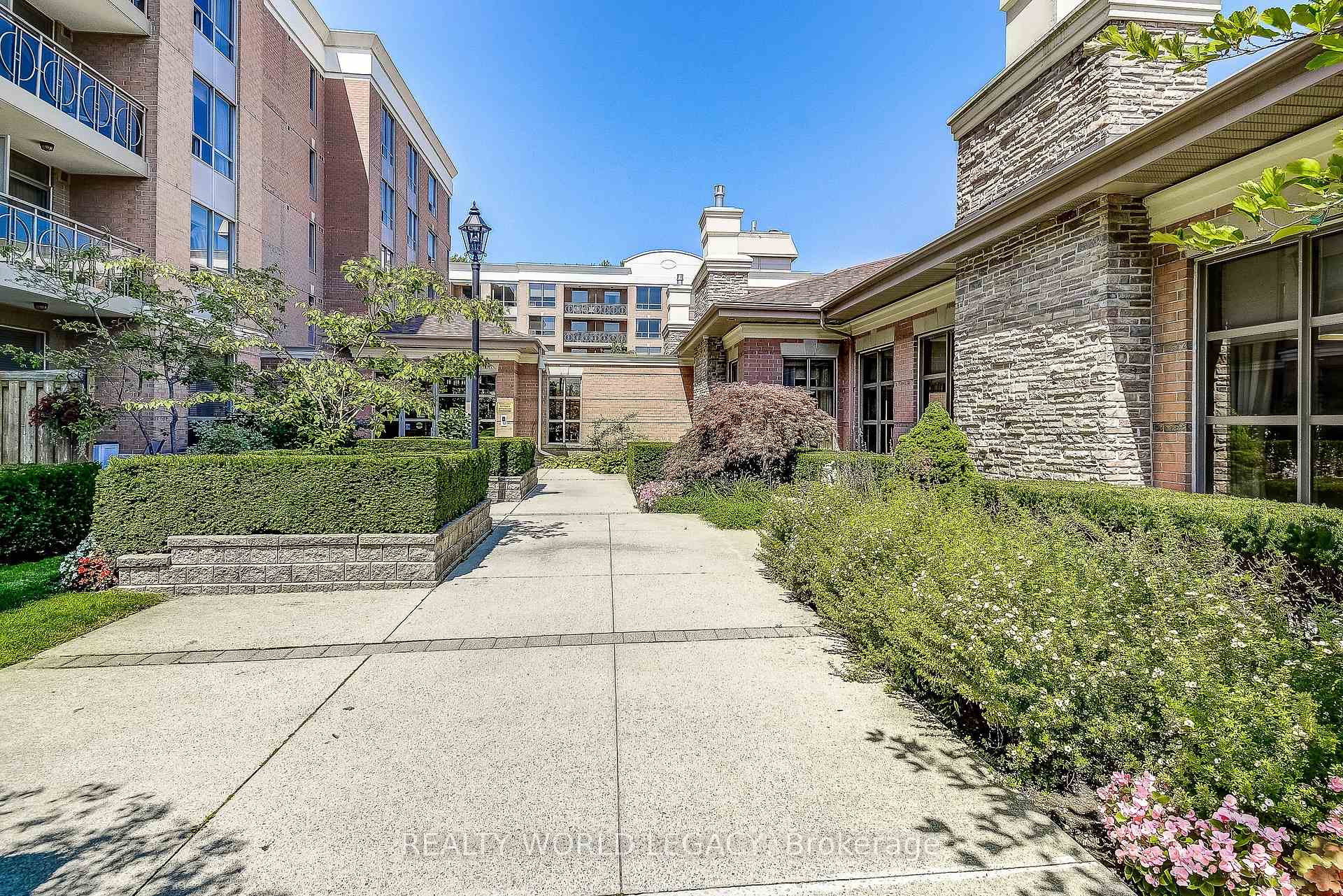 Photo 50 of Unit 1414, 100 Burloak Drive, Burlington, Appleby — HOMEH