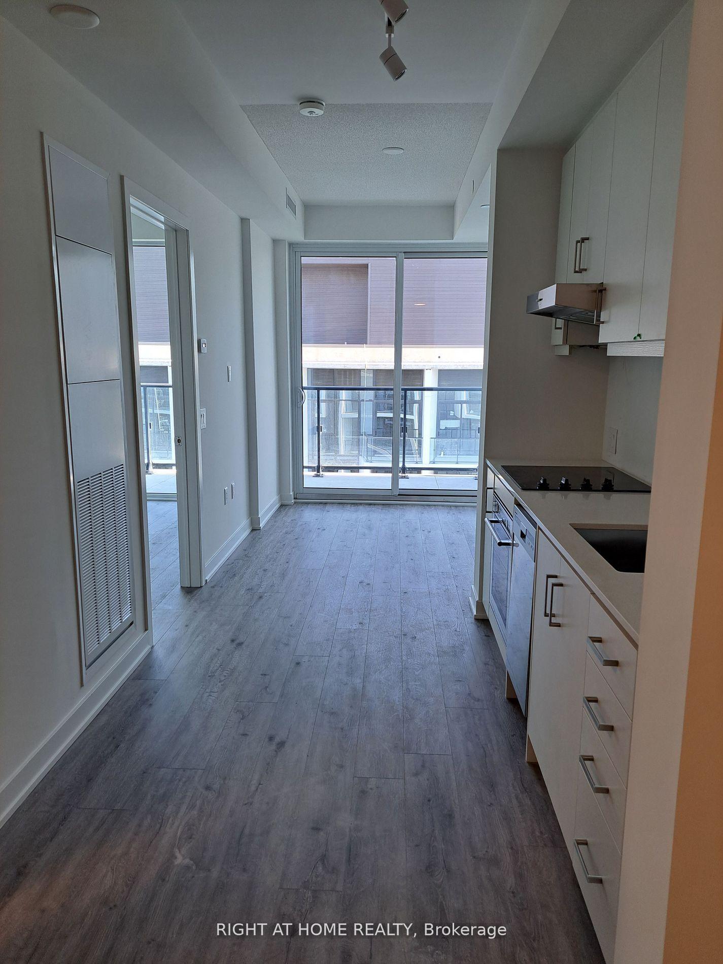 Photo 7 of Unit 1401, 9 Tecumseth Street, Toronto, Niagara — HOMEH
